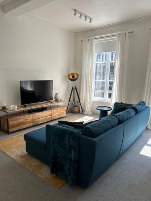 Modern Apartment Within Historic Chester City Walls Εξωτερικό φωτογραφία